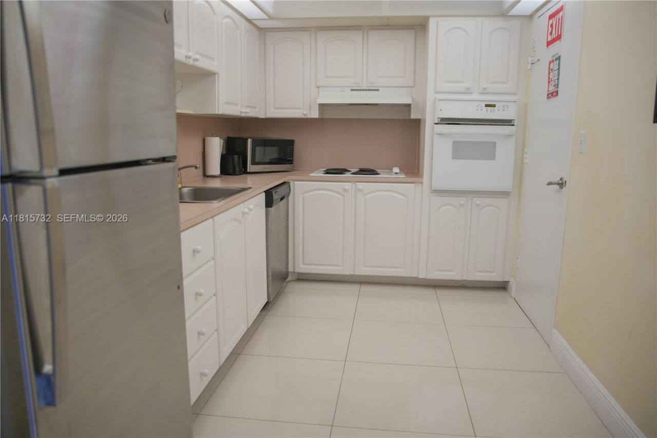 4001 S Ocean Dr, Unit 11A, Hollywood, FL 33019 Photo