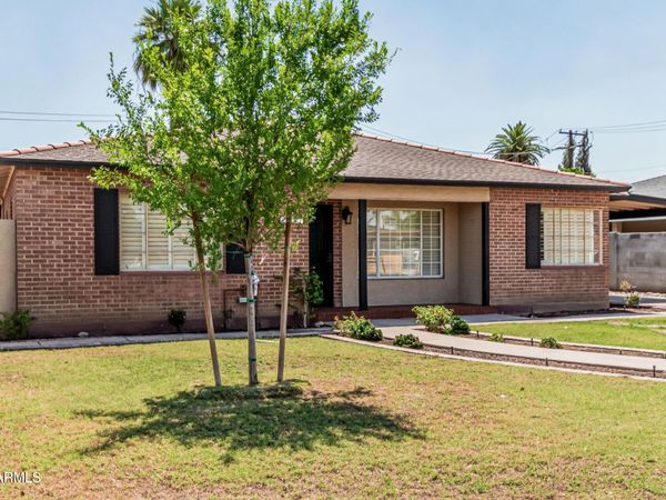 2807 N 8TH Avenue, Phoenix, AZ 85007