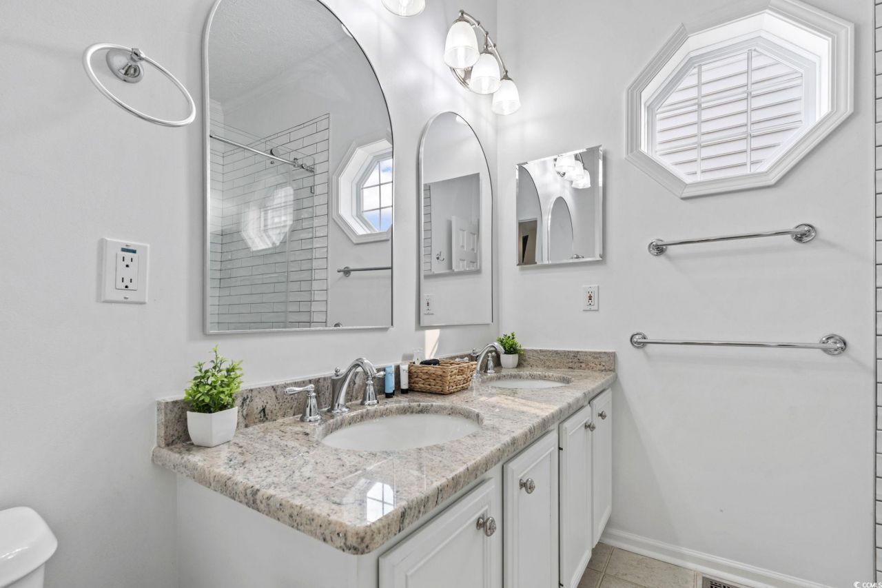 327 A Lakeside Dr. Photo 29