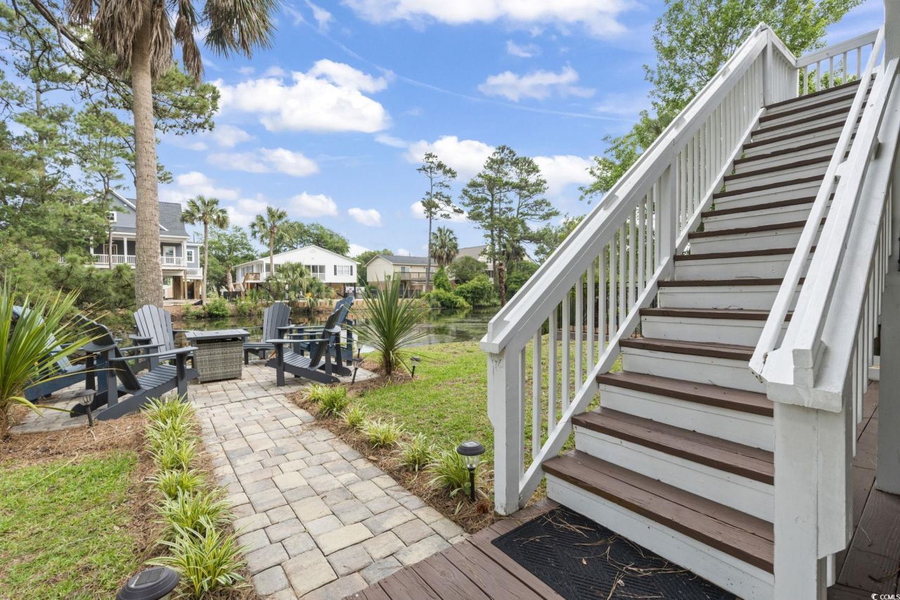 327 A Lakeside Dr. Photo 34