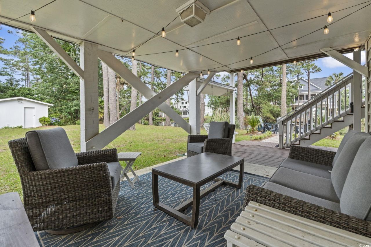 327 A Lakeside Dr. Photo 4