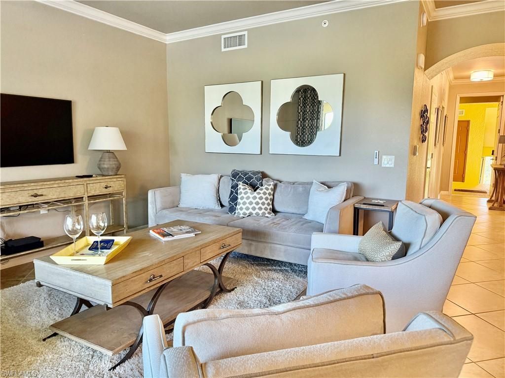 9735 Acqua Ct, Unit 637, Naples, FL 34113 Photo