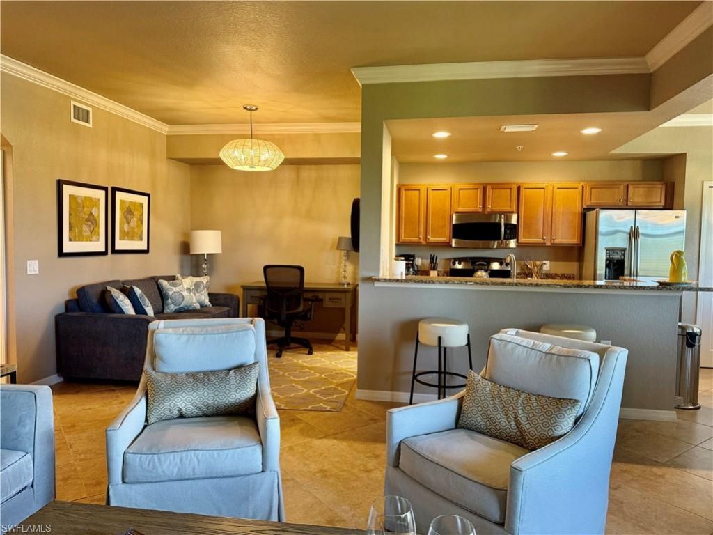 9735 Acqua Ct, Unit 637, Naples, FL 34113 Photo