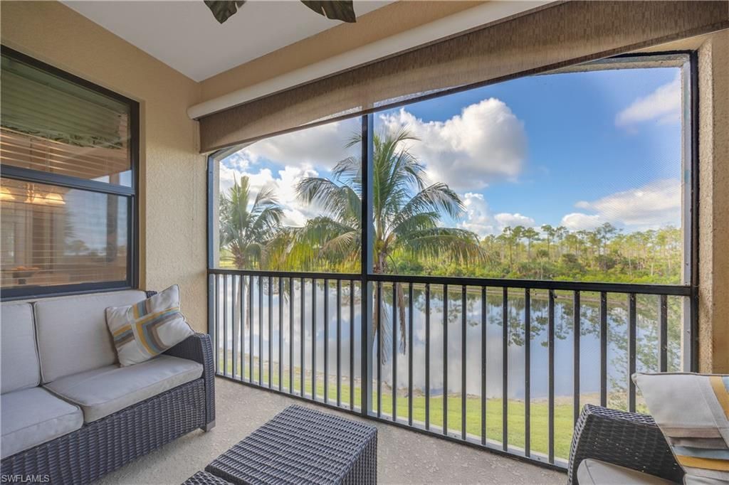 9735 Acqua Ct, Unit 637, Naples, FL 34113 Photo