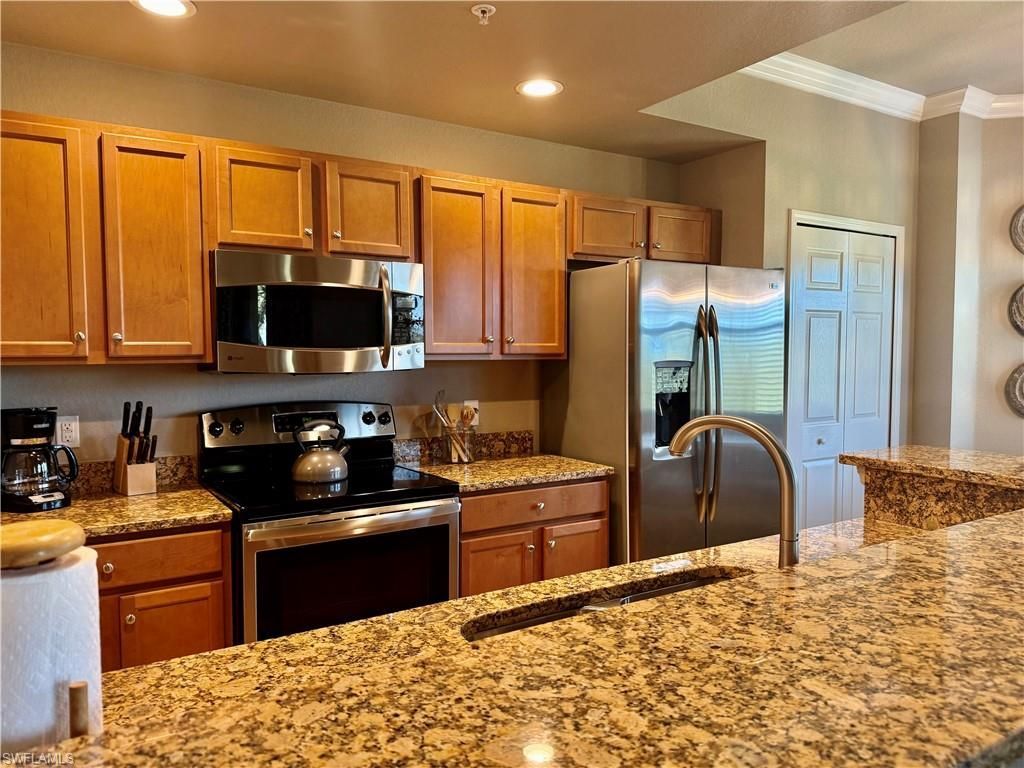 9735 Acqua Ct, Unit 637, Naples, FL 34113 Photo