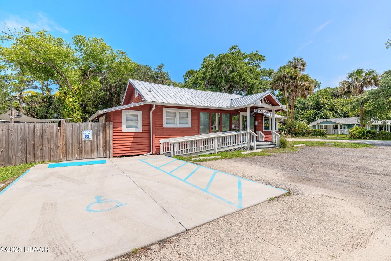 1001 Canal Street, New Smyrna Beach, FL 32168 Photo