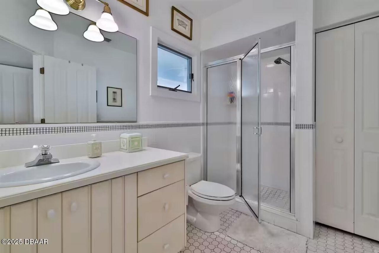 21951 Tarragona Way, Astor, FL 32102 Photo