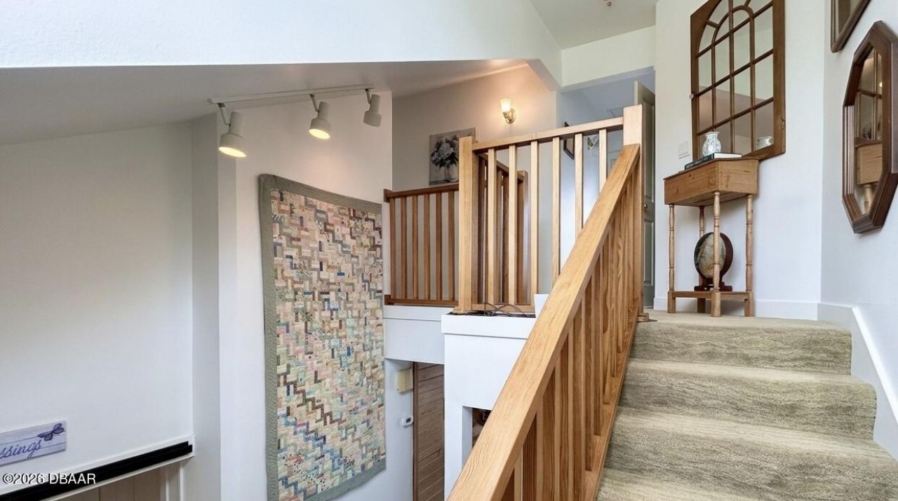 21951 Tarragona Way, Astor, FL 32102 Photo