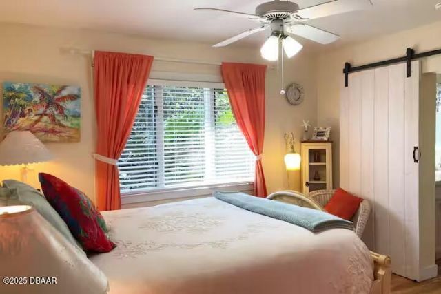 21951 Tarragona Way, Astor, FL 32102 Photo