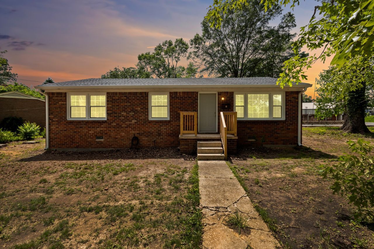 701 Cedar Ln, Tullahoma, TN 37388 Main Photo