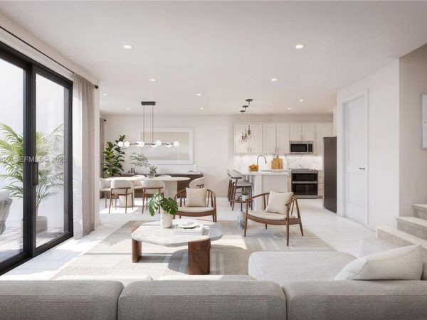 6085 BARBARA CIRCLE, Naples, FL 34112