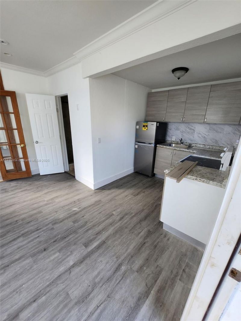 Please Call For Address, Miami Beach, FL 33139 Photo