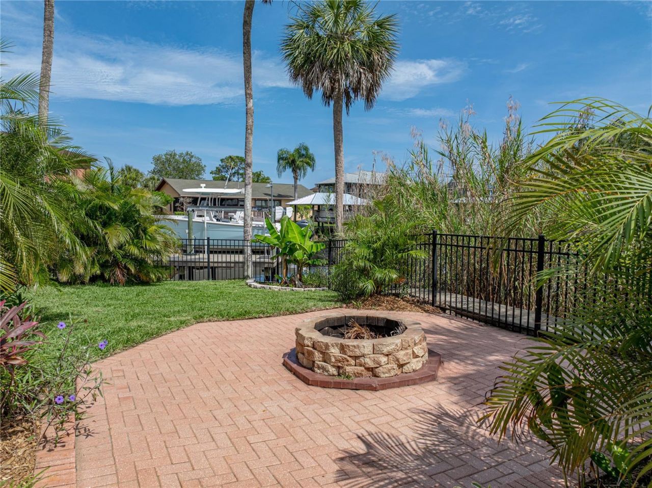 5260 S Stetson Point Drive, Homosassa, FL 34448 Photo