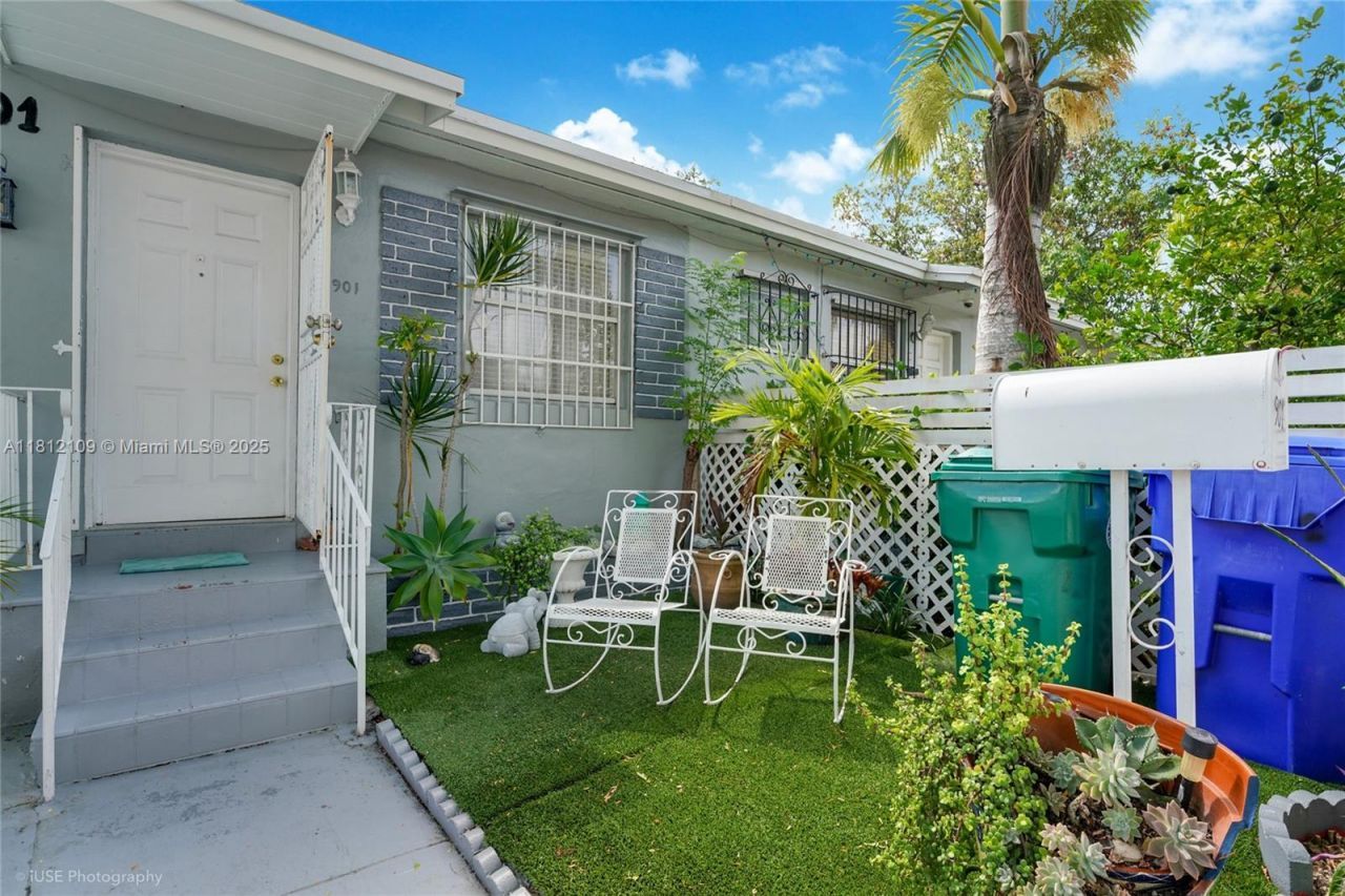 901 SW 34th Ave, Miami, FL 33135 Photo