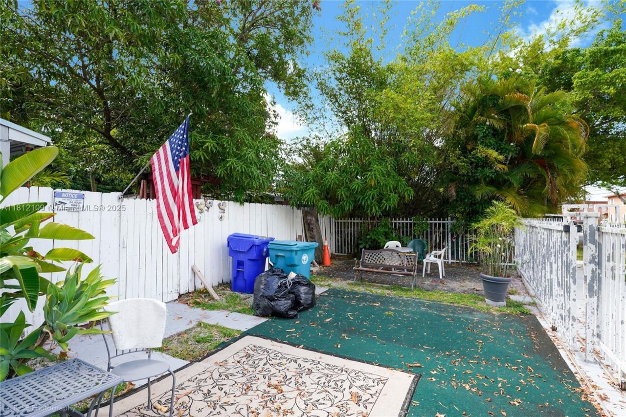 901 SW 34th Ave, Miami, FL 33135 Photo