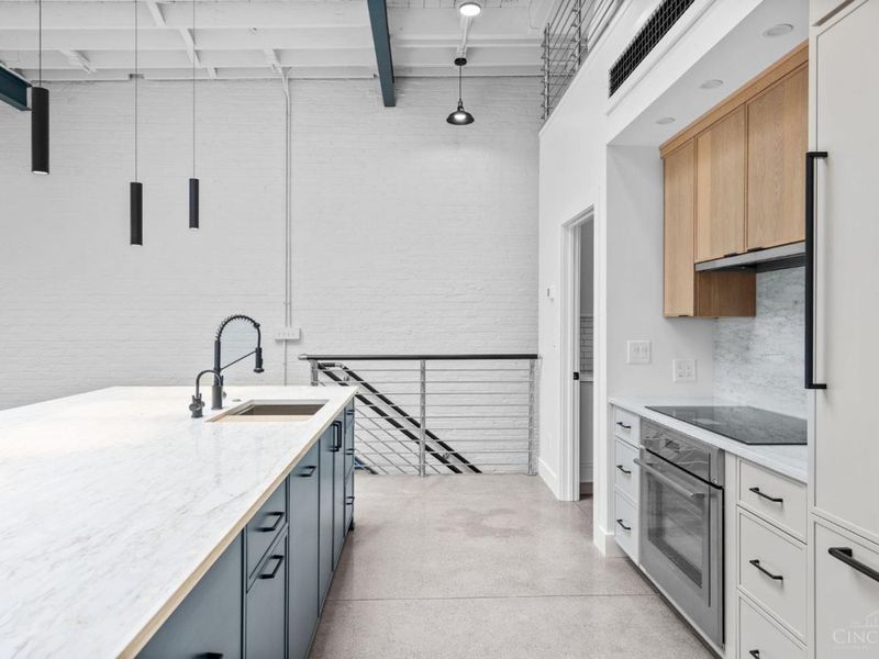 530 Reading Road, Cincinnati, OH 45202 Photo 11