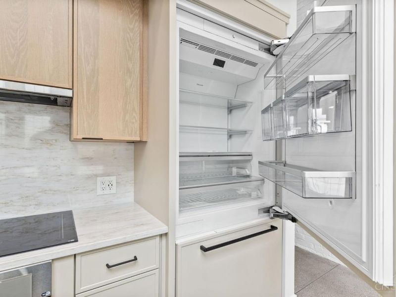 530 Reading Road, Cincinnati, OH 45202 Photo 13