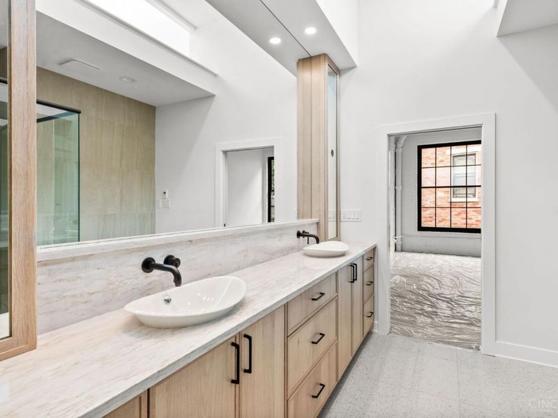 530 Reading Road, Cincinnati, OH 45202 Photo 24