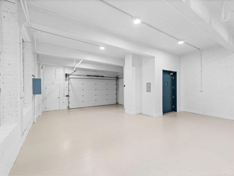 530 Reading Road, Cincinnati, OH 45202 Photo 41