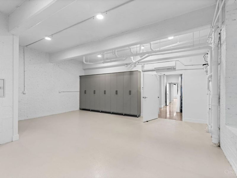 530 Reading Road, Cincinnati, OH 45202 Photo 42