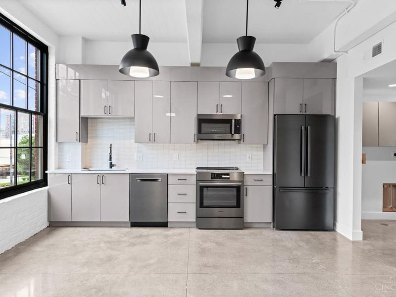 530 Reading Road, Cincinnati, OH 45202 Photo 46