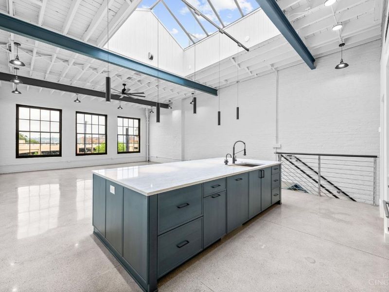 530 Reading Road, Cincinnati, OH 45202 Photo 5