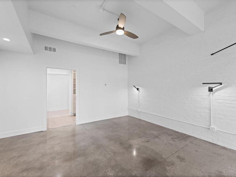 530 Reading Road, Cincinnati, OH 45202 Photo 50