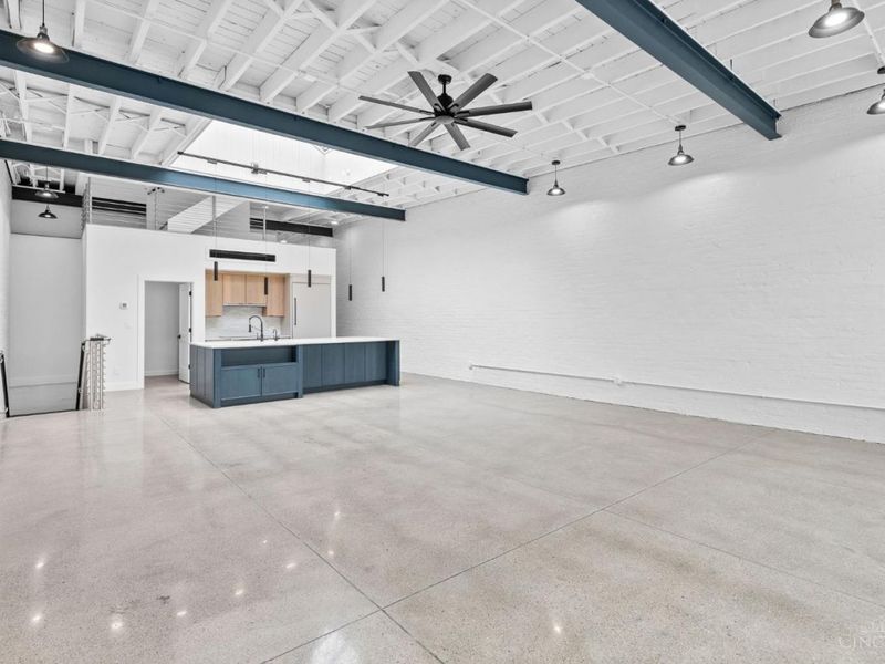 530 Reading Road, Cincinnati, OH 45202 Photo 8