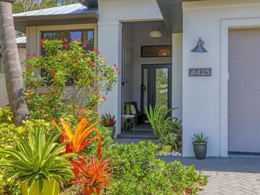 4425 LORDS DRIVE, SARASOTA, FL 34231