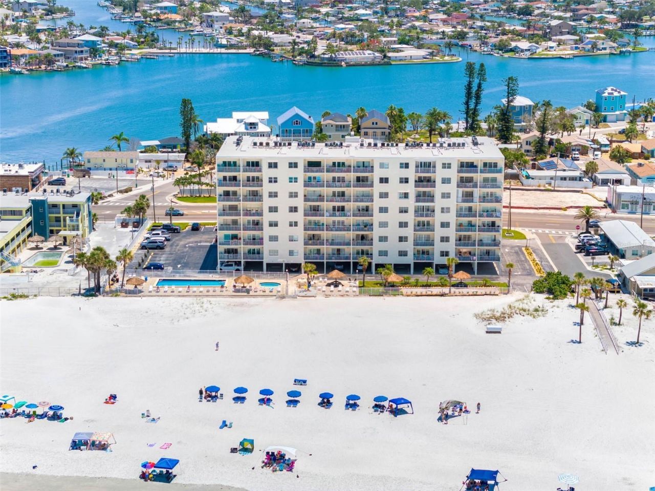 13500 Gulf Boulevard, Unit 507, Madeira Beach, FL 33708 Main Photo