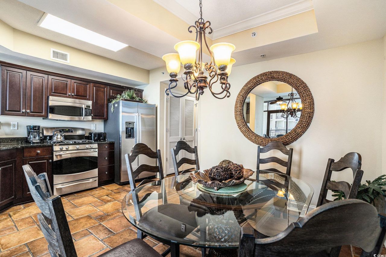 100 North Beach Blvd. Photo 10