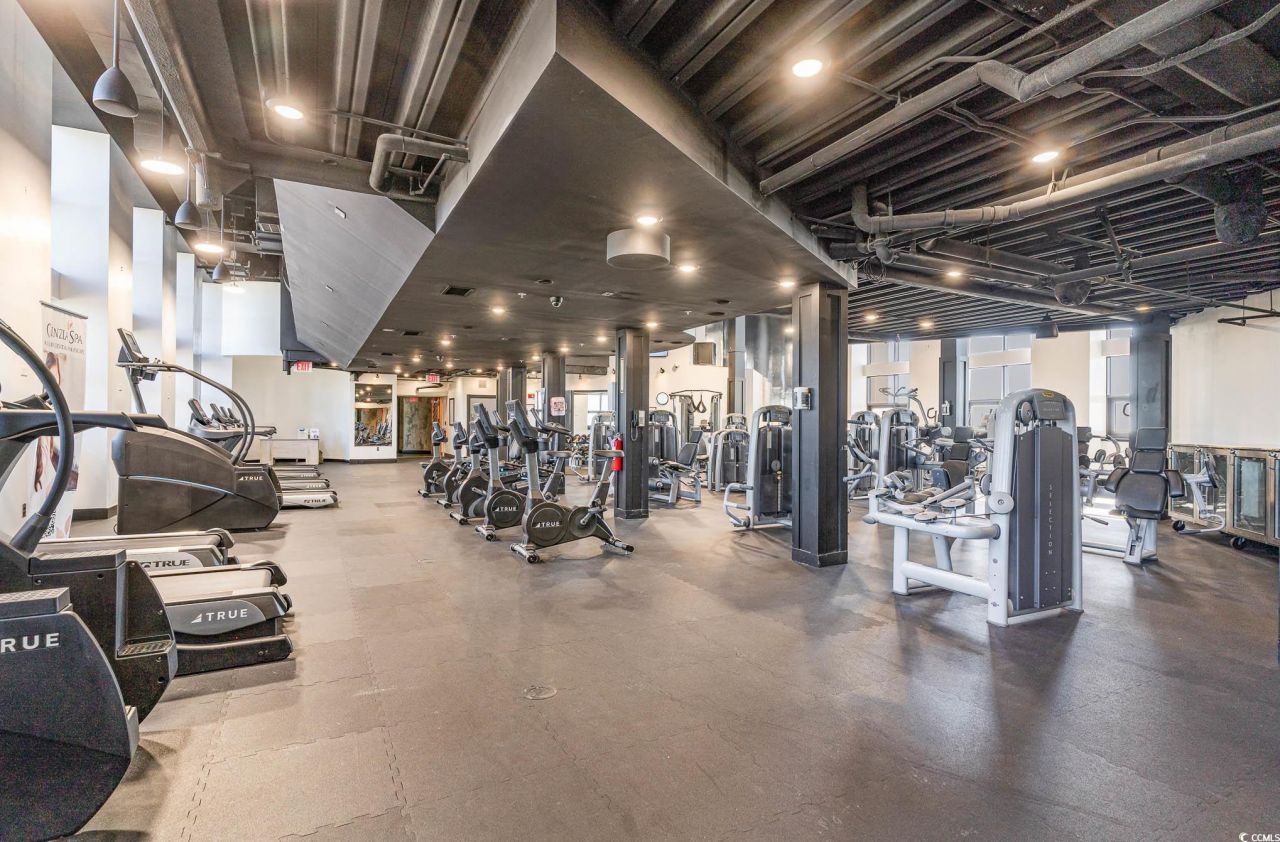 100 North Beach Blvd. Photo 34