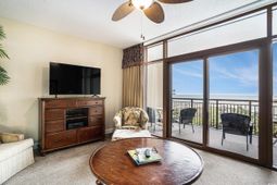 100 North Beach Blvd. photo 4