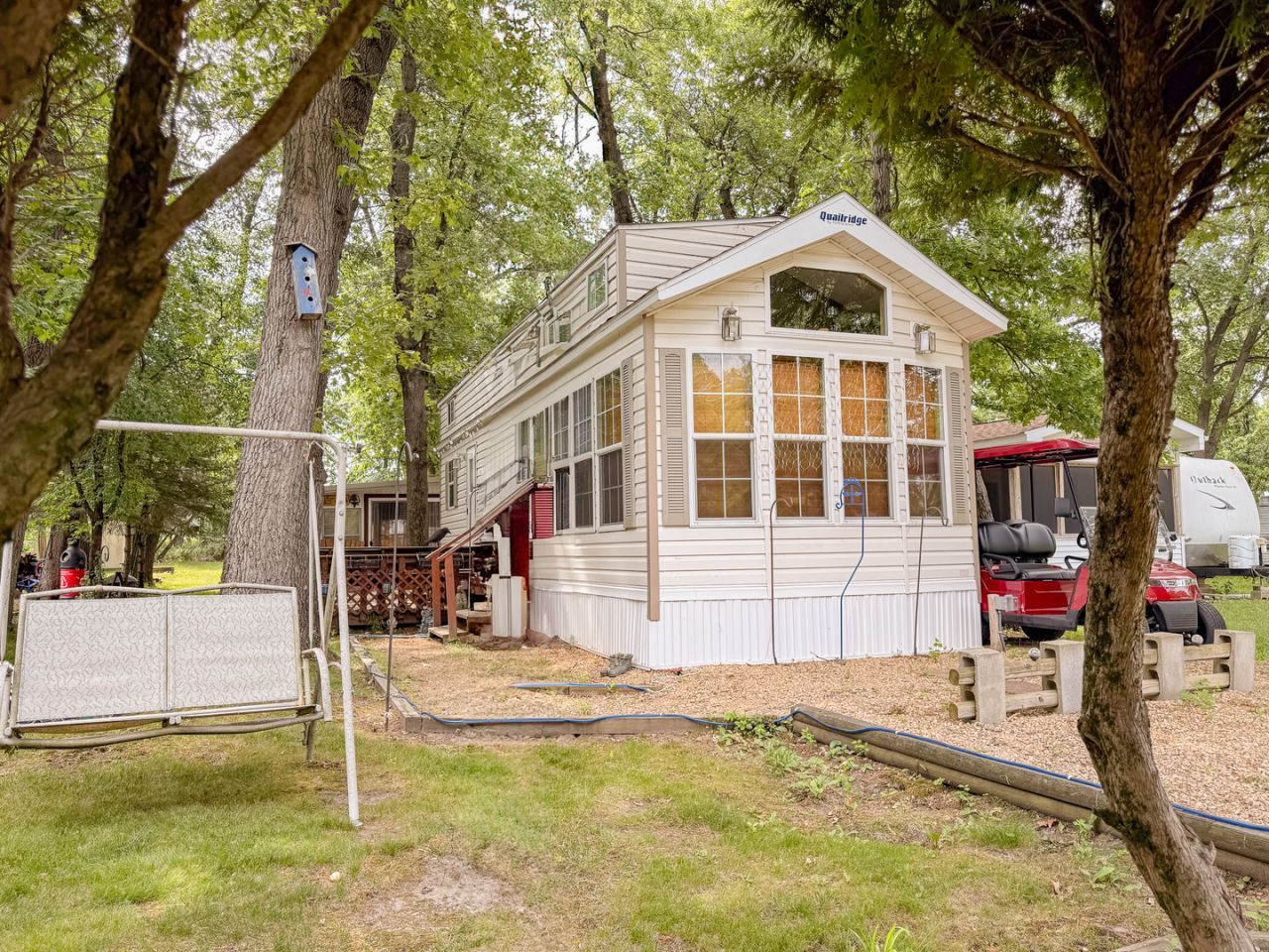 9/200 Woodhaven, Sublette, IL 61367