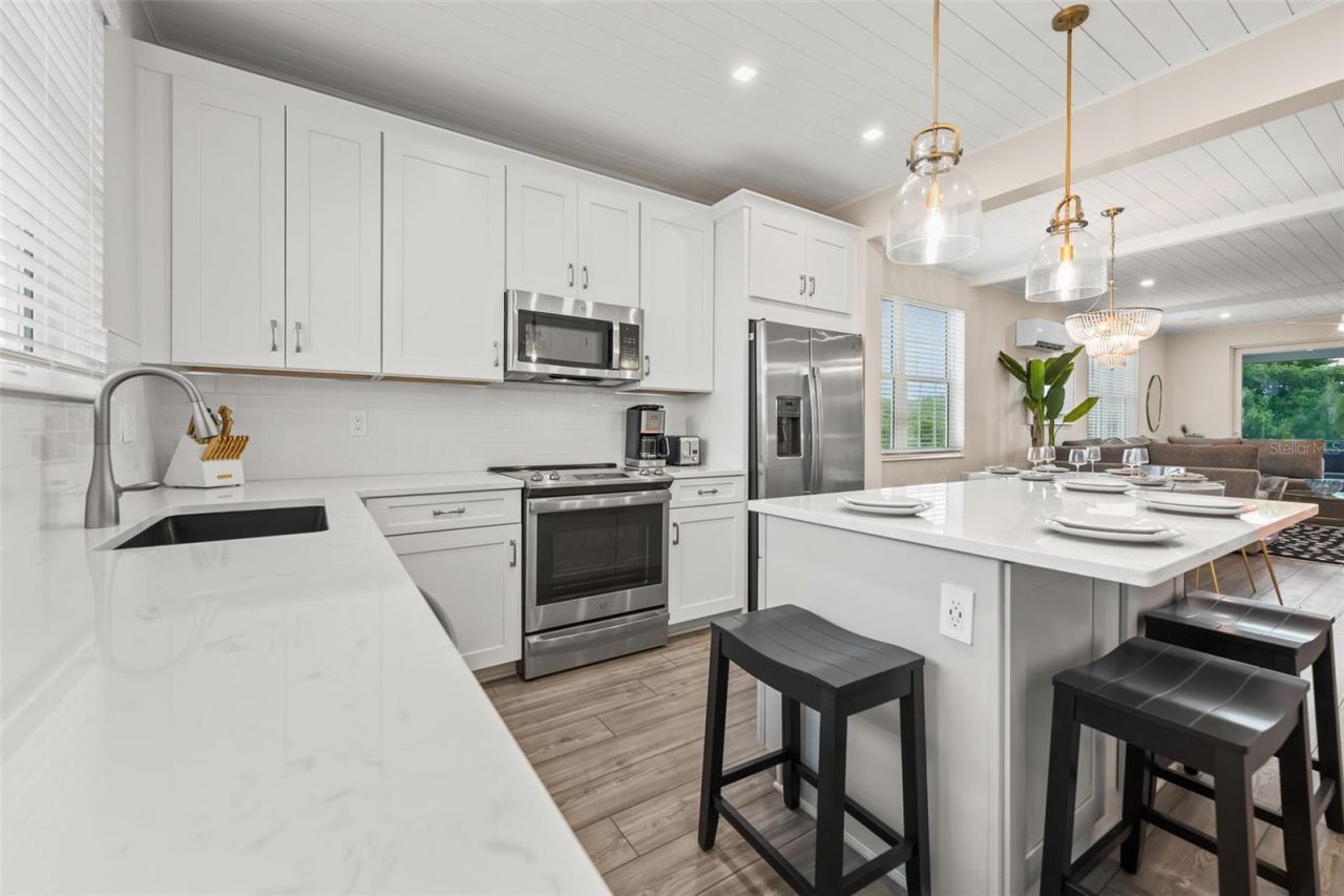 4321 Marina View Way, Cortez, FL 34215 Photo