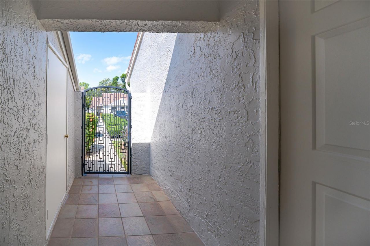 4783 Palermo Court Ne, Saint Petersburg, FL 33703 Photo