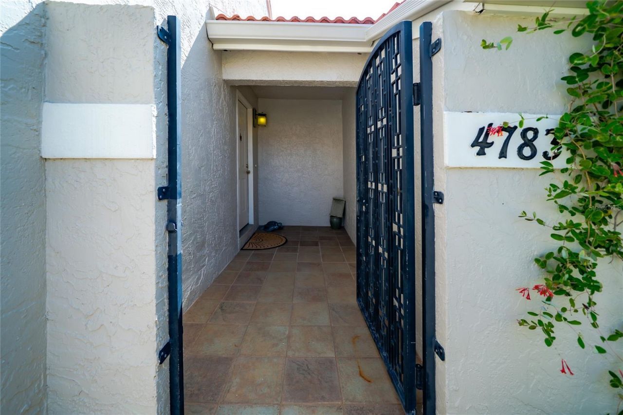 4783 Palermo Court Ne, Saint Petersburg, FL 33703 Photo