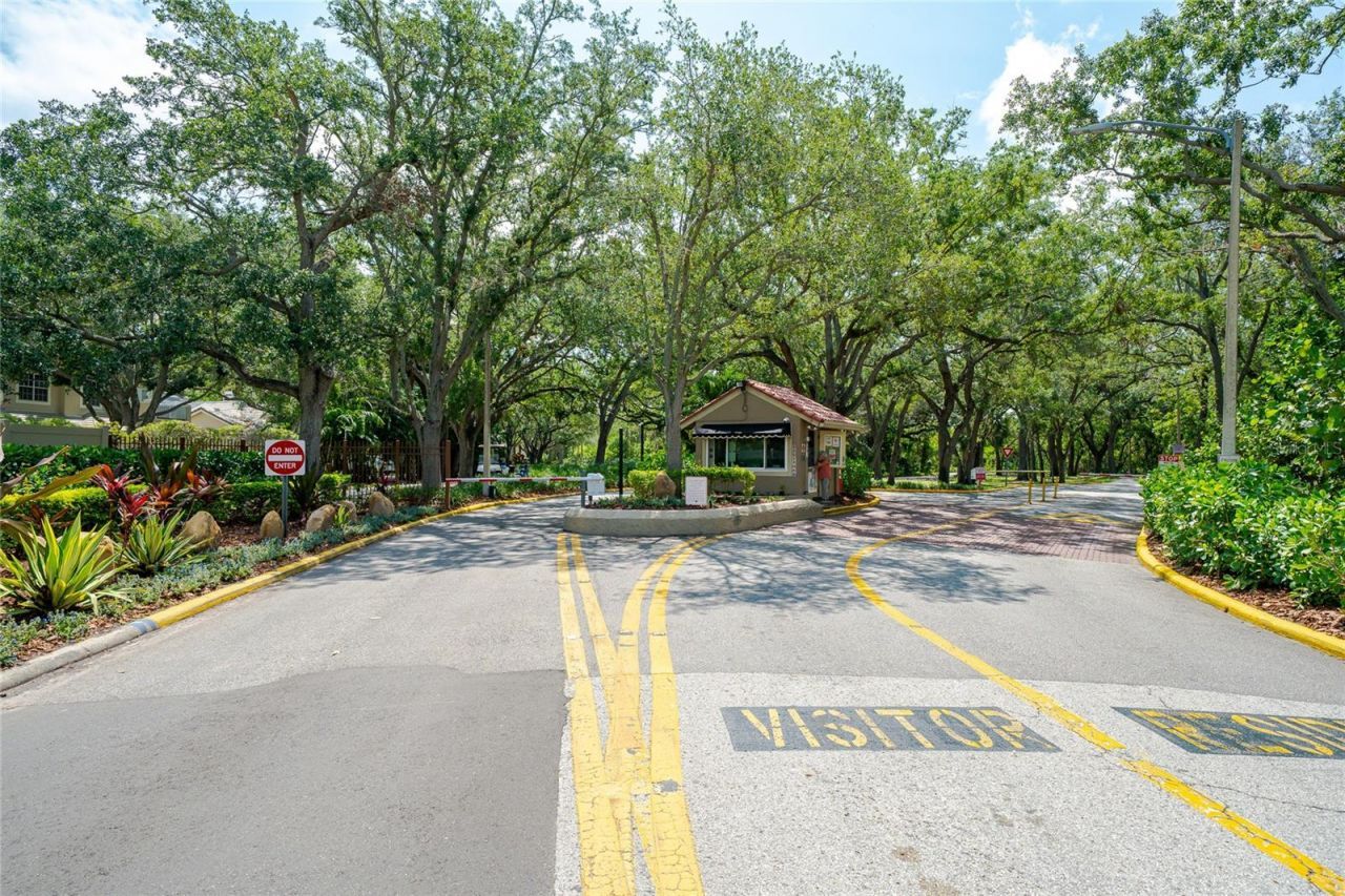 4783 Palermo Court Ne, Saint Petersburg, FL 33703 Photo