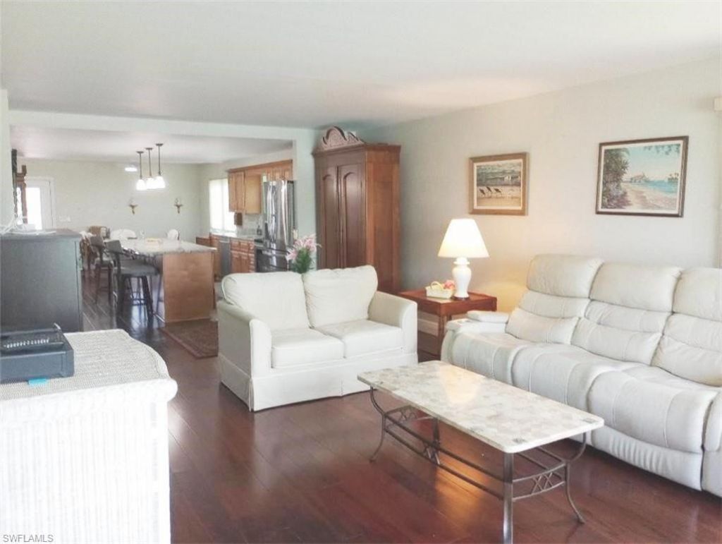 2133 SW Pine Ln, Unit 1, Cape Coral, FL 33991 Photo