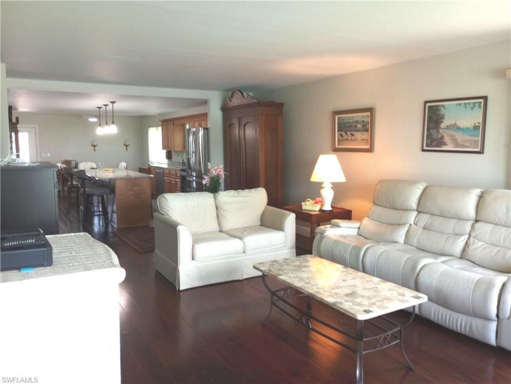 2133 SW Pine Ln, Unit 1, Cape Coral, FL 33991 Photo