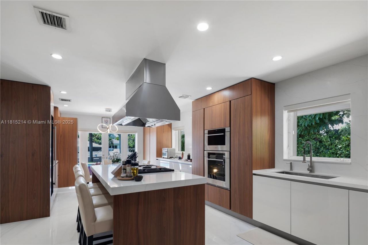 435 Marquesa Dr, Coral Gables, FL 33156 Photo