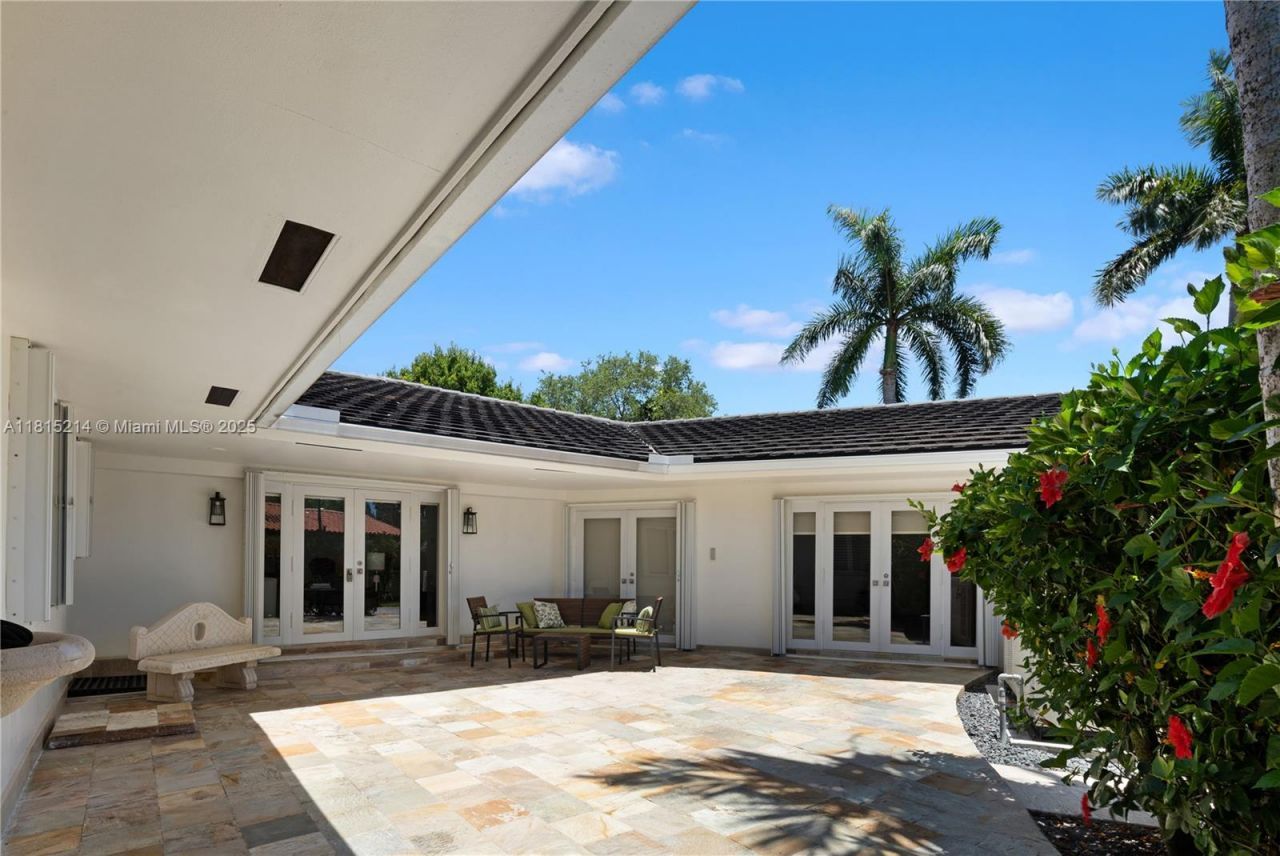 435 Marquesa Dr, Coral Gables, FL 33156 Photo