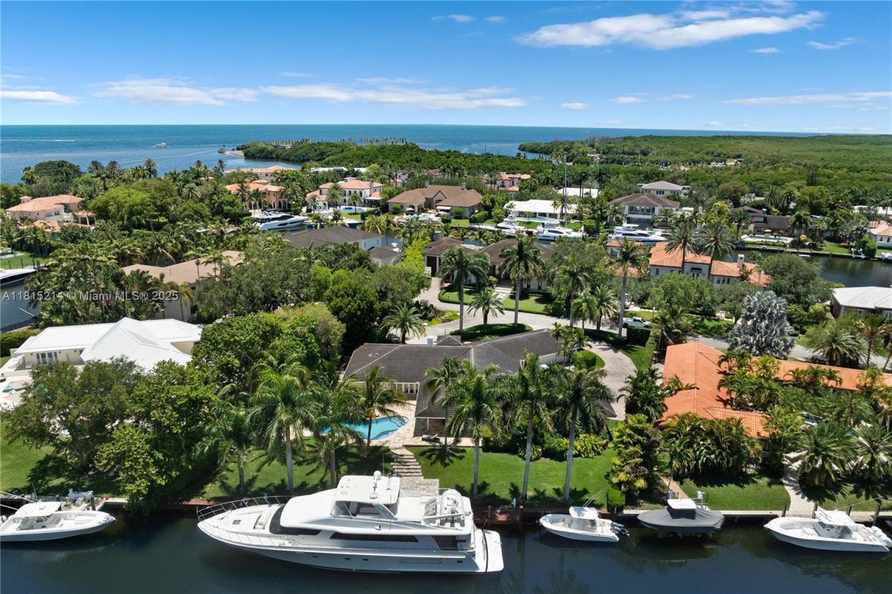 435 Marquesa Dr, Coral Gables, FL 33156 Photo