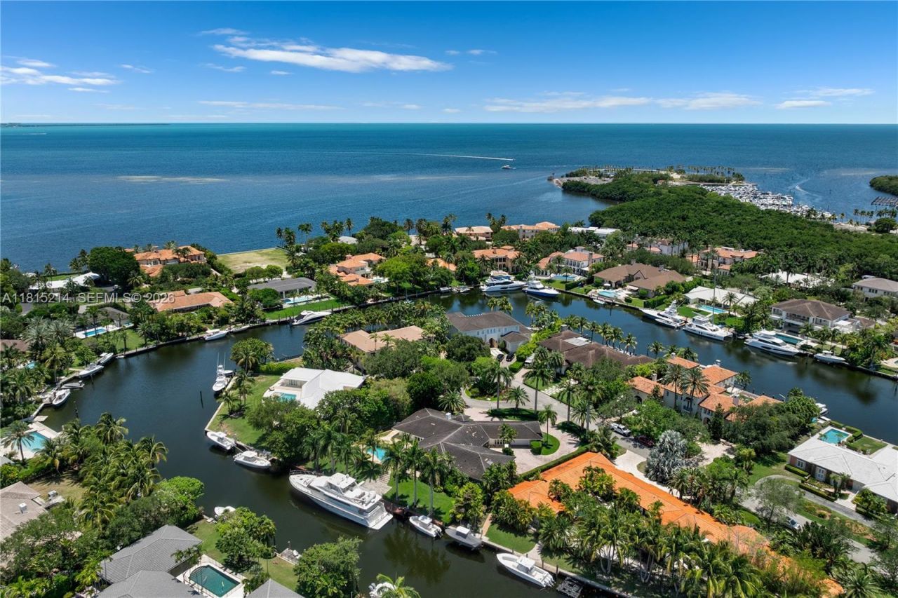 435 Marquesa Dr, Coral Gables, FL 33156 Photo