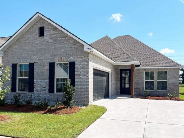 17207 Tidewater Ln, Baton Rouge, LA 70810