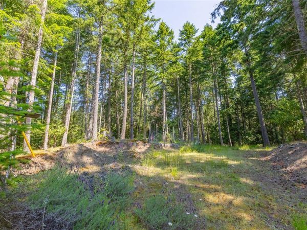 4740 Bosun Way, Pender Island, BC V0N 2M2