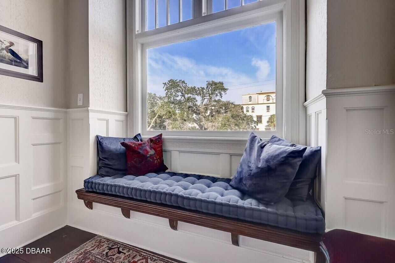 404 S Ridgewood Avenue, Daytona Beach, FL 32114 Photo