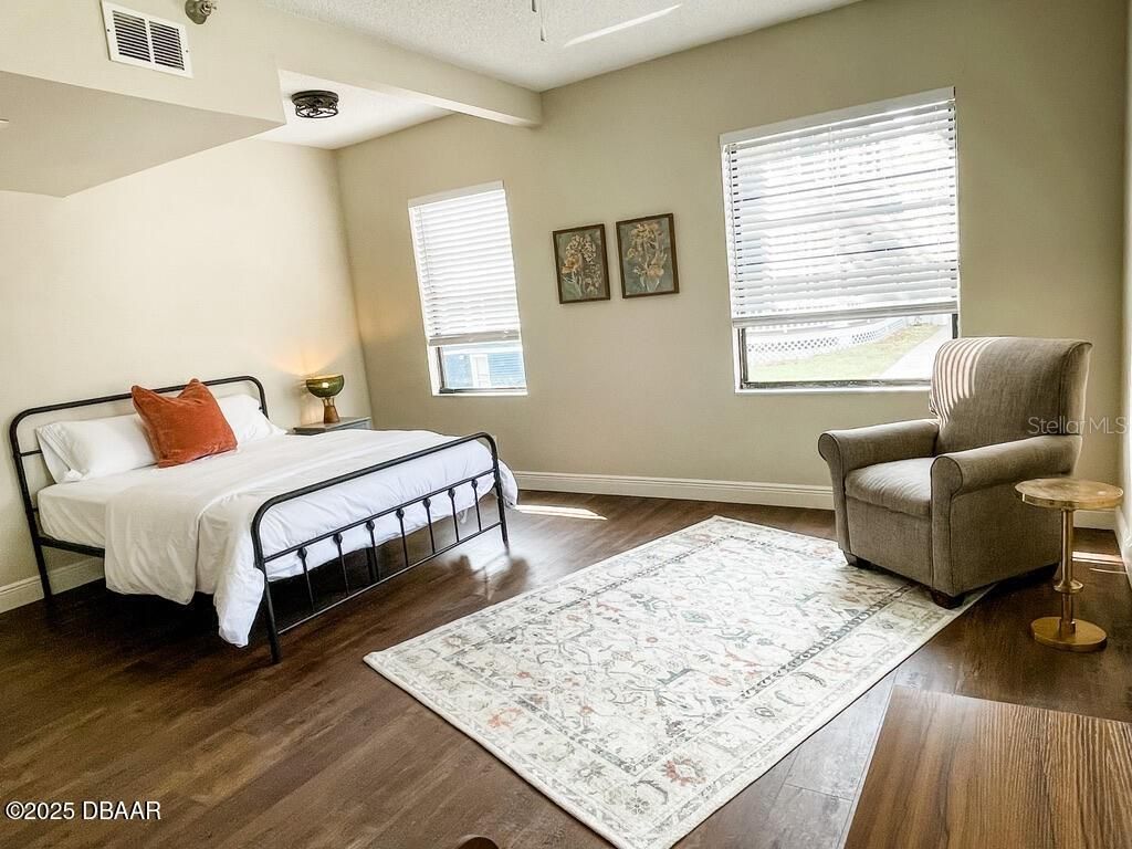 404 S Ridgewood Avenue, Daytona Beach, FL 32114 Photo