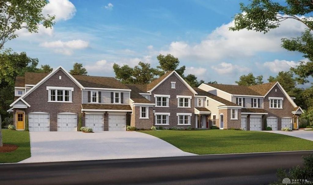 2703 Golden Leaf Drive, Unit 19-303, Beavercreek, OH 45431 Main Photo