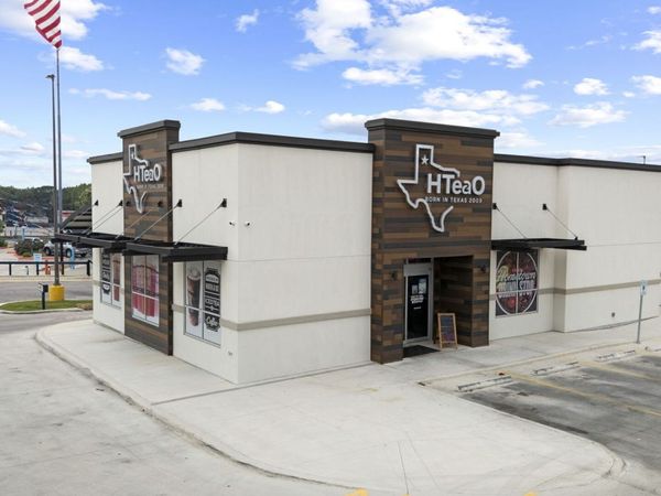 14423 W NW Military Hwy, San Antonio, TX 78230